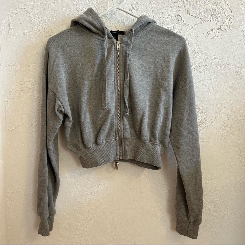 Forever 21 Cropped Zip Front Hoodie Size S